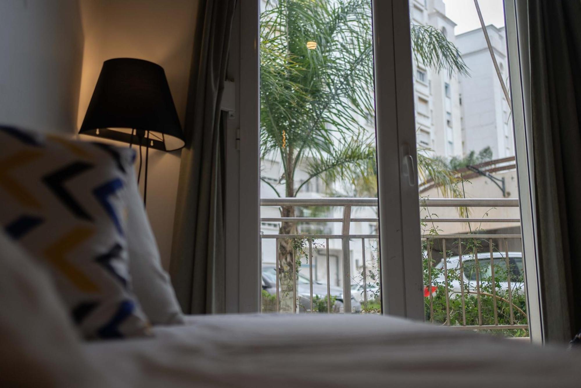 Confort Hotelier Dans Une Prestigieuse Residence Algiers Exteriör bild